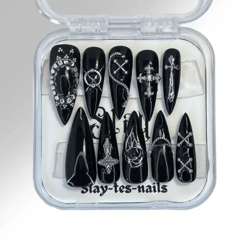Nail art chargé Slay tes Nails