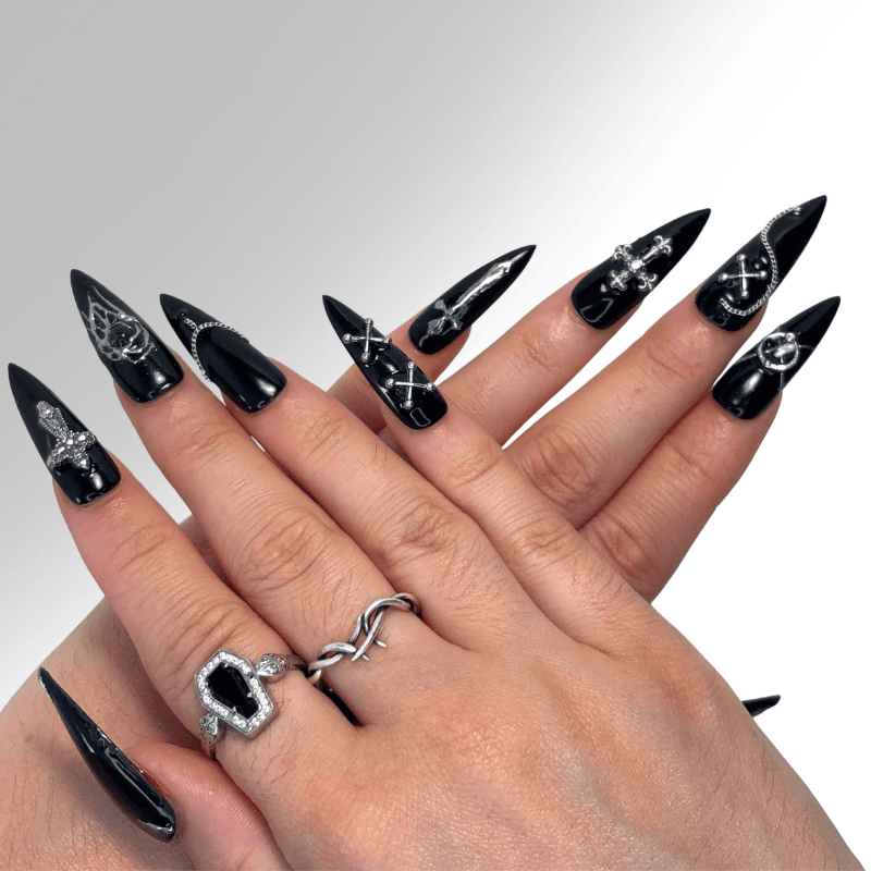 Black Jewel stiletto - Set de 10 press on nails Slay tes Nails