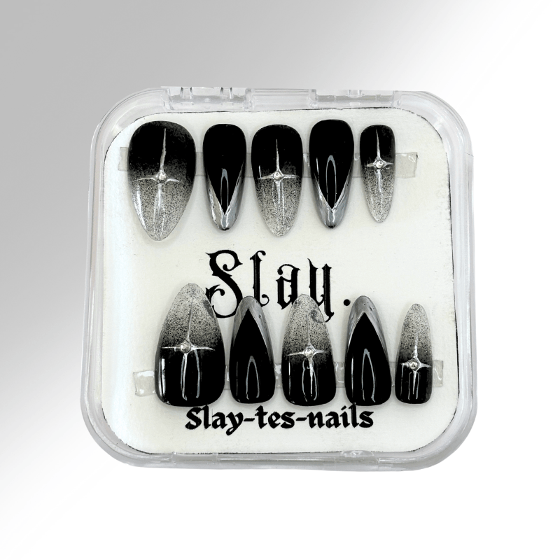Noire éclipse - Set de 10 press on nails Slay tes Nails