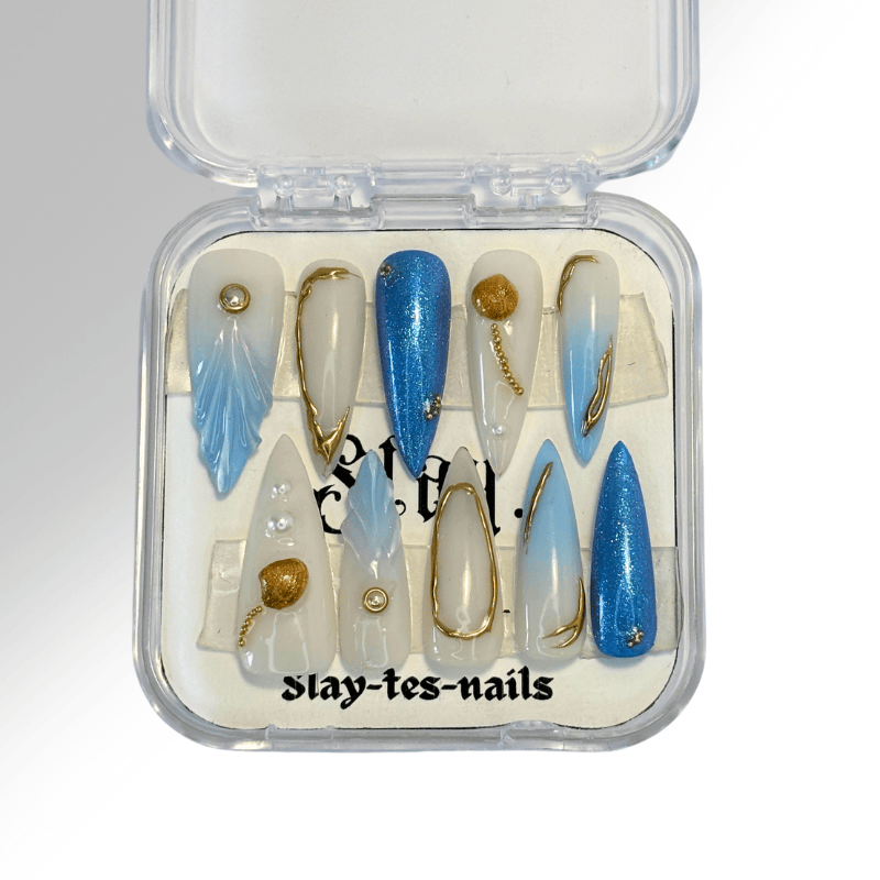 Blue Playa Stiletto Slay tes Nails